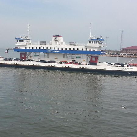 Private Beach -- Away From The Crowds - Ocean Views -Short Drive To Moody Gardens, Schlitter Bahn, Pleasure Pier 갤버스턴 외부 사진